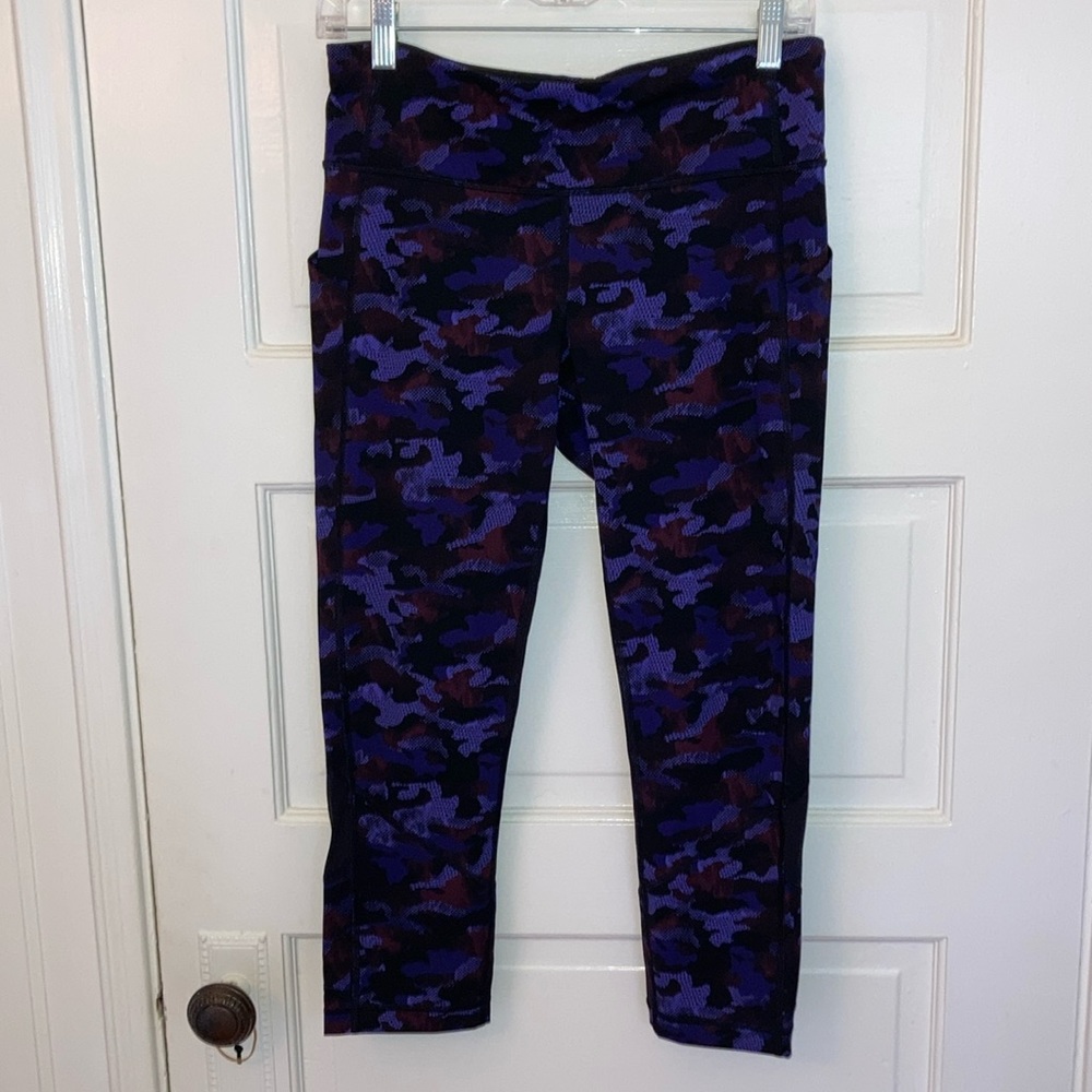 Lululemon Women's Capri Leggings for running size 8